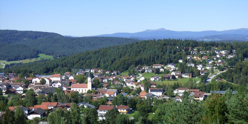 Thurmansbang in idyllischer Landschaft