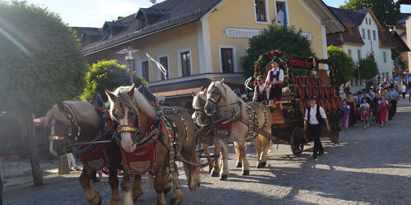 Volksfest in Thurmansbang