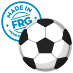 Ein Fußball mit einem blauen 'Made in FRG' Aufkleber auf der Oberfläche.